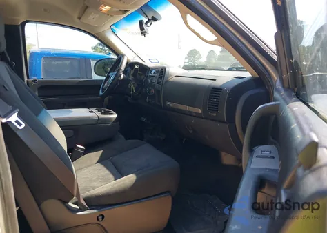 2010 Chevrolet Silverado 1500 Lt from USA, damaged, VIN 1GCSKSE35AZ298883